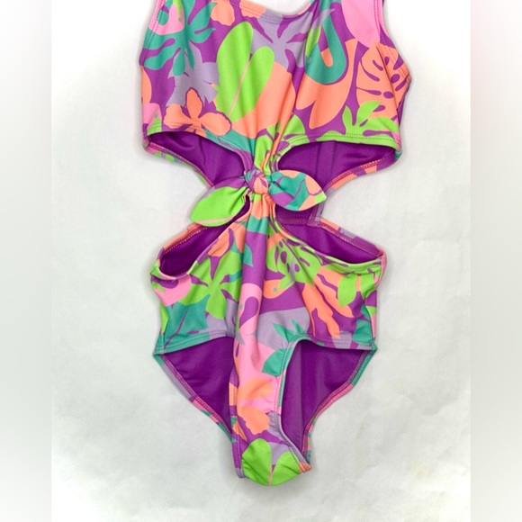 Tropical Flamingo One Piece Swimsuit - Picture 4 of 14